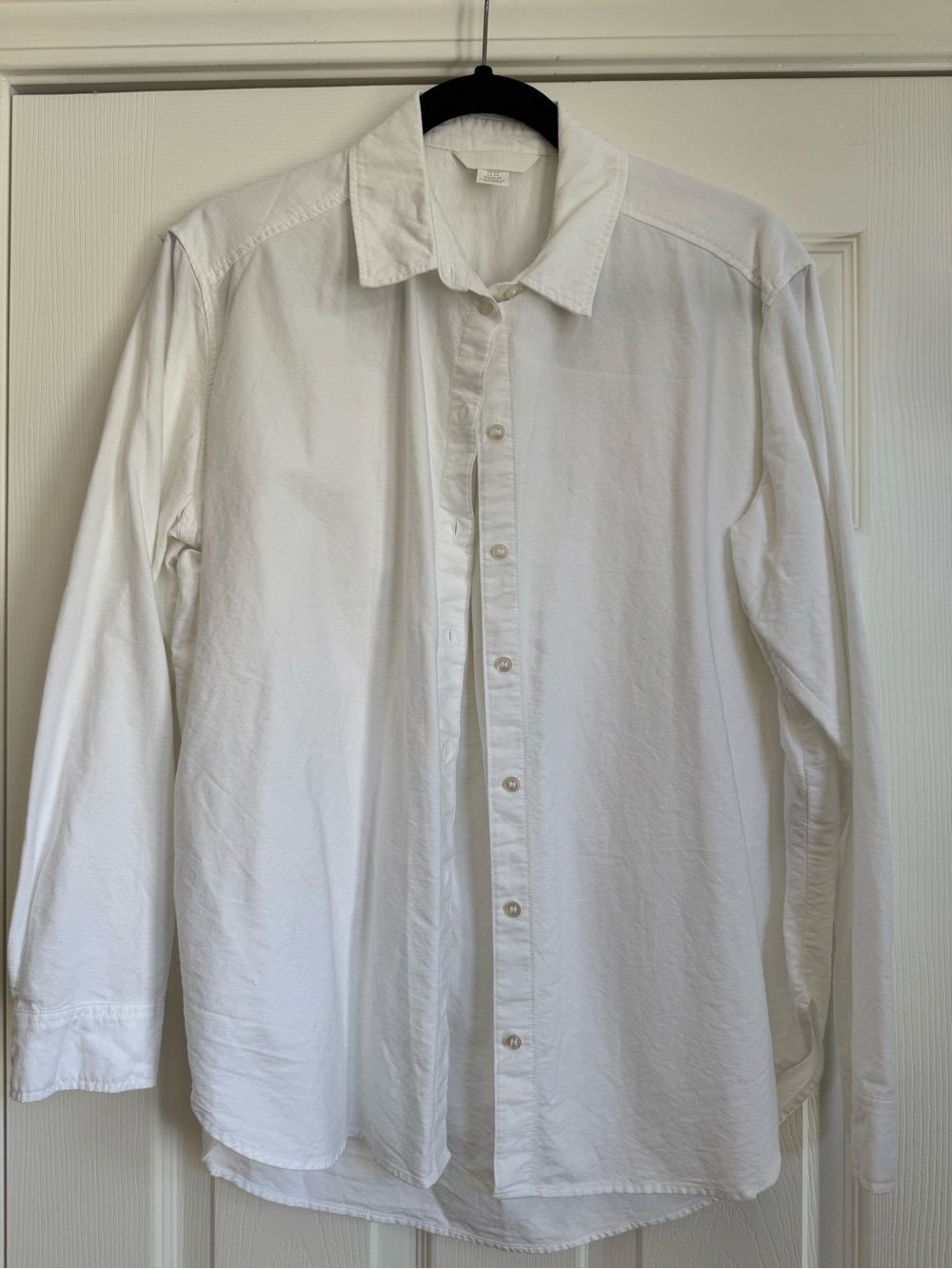 H&M Women’s White Long-Sleeve Oxford Button down Shirt